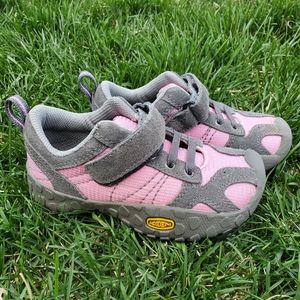 Toddler Girls Keen 'Ambler' Hiking Shoes size 10